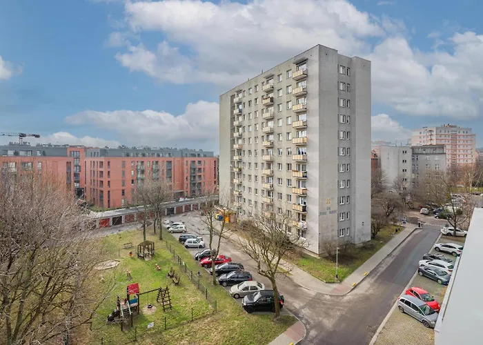 Garden Gates Apartments By Sun & Snow With Roof Terrace