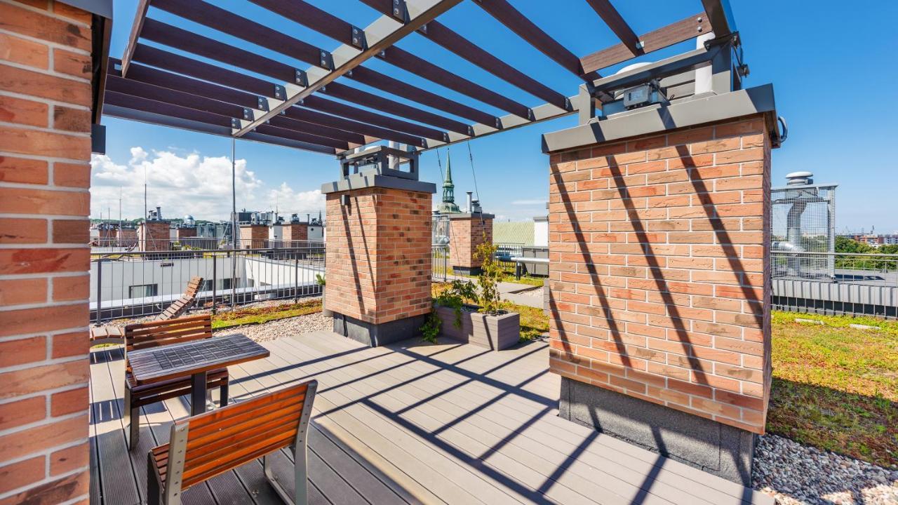 Garden Gates By Sun & Snow With Roof Terrace Apartment