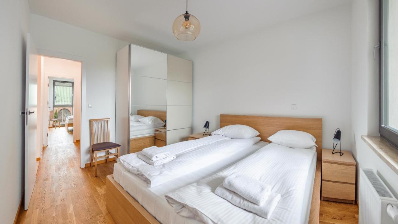 Garden Gates By Sun & Snow With Roof Terrace Apartment Gdansk